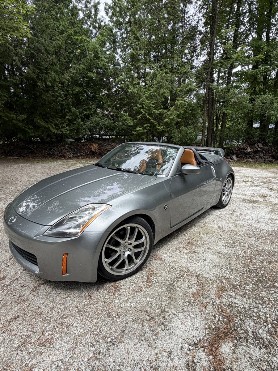 Nissan 350Z 2005 Cabriolet, toit ouvert, intérieur cuir fauve
