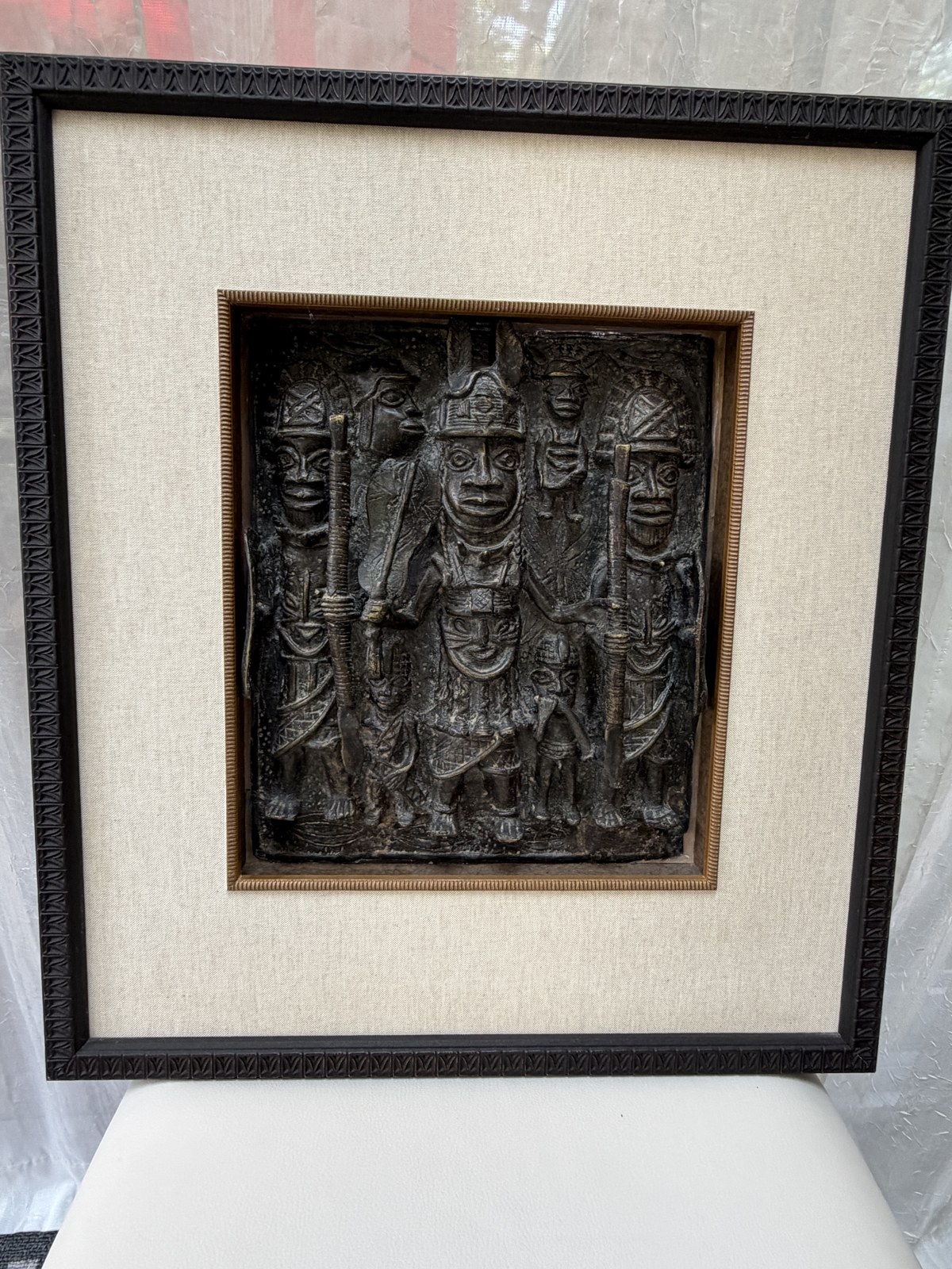 Plaque murale du Bénin en laiton coulé, encadrement caisson à double cadre, effet 3D